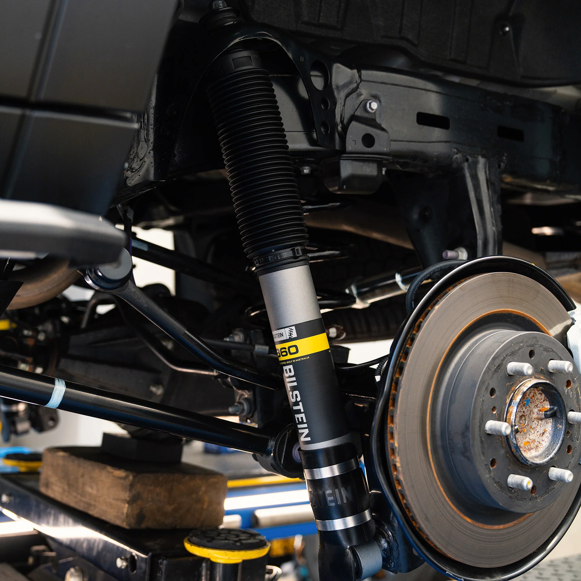 Bilstein B60 Touring Kit & Airbags for Toyota Landcruiser Prado 250 - Image 5